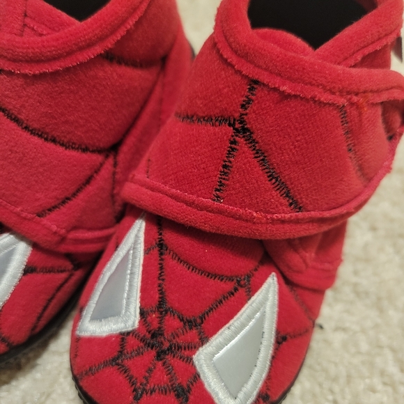 Spiderman Toddler Shoes - Picture 2 of 6